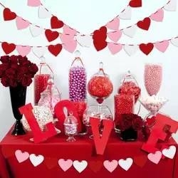 سلسلة لافتة جارلاند على شكل قلب لعيد الحب لحفلة عيد ميلاد الزفاف والذكرى السنوية