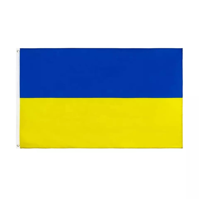 أعلام عالم بوليستر لون بانتون 3x5 نمط معلق على العلم الوطني الأوكراني